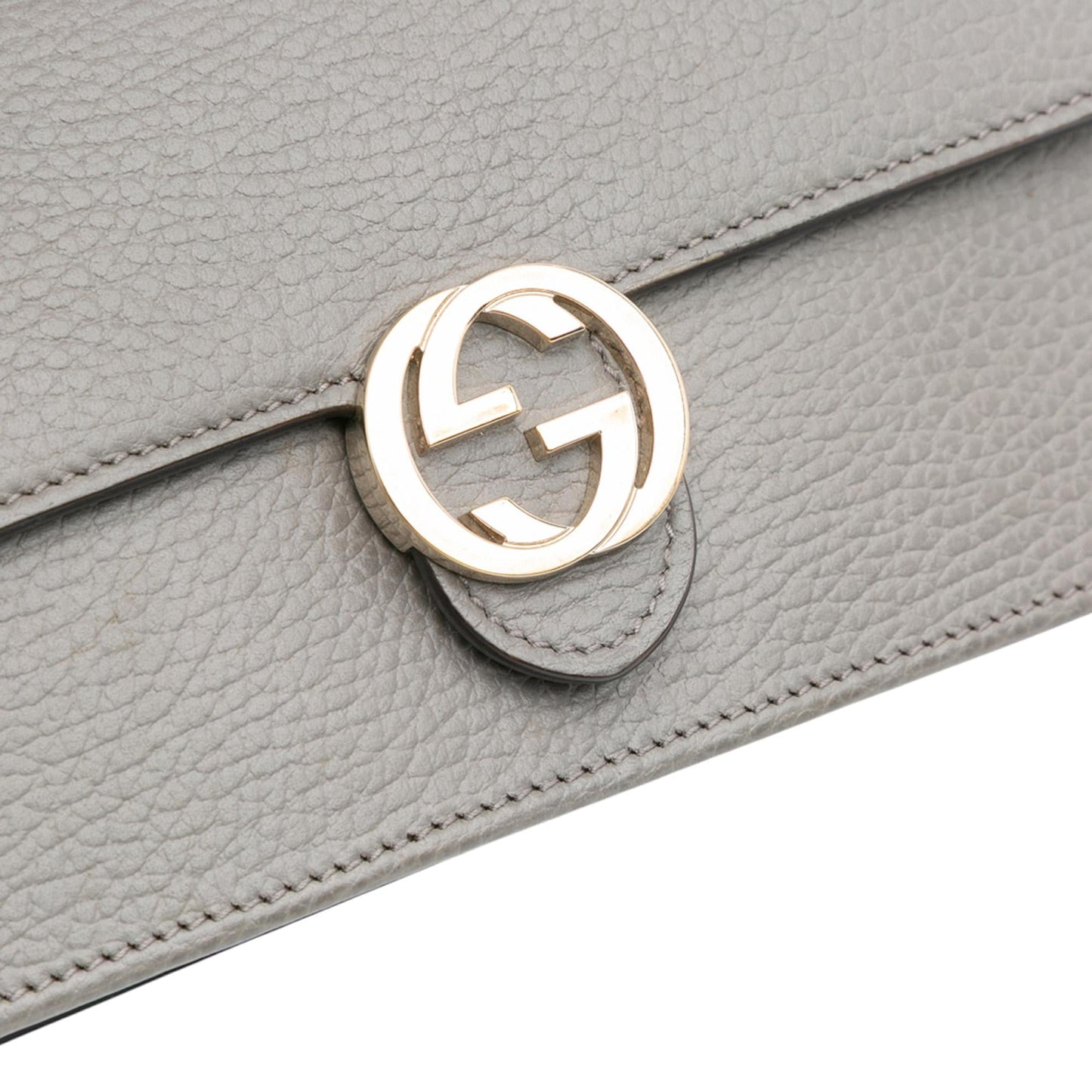 Gucci Leather Interlocking G Dollar Wallet on Chain