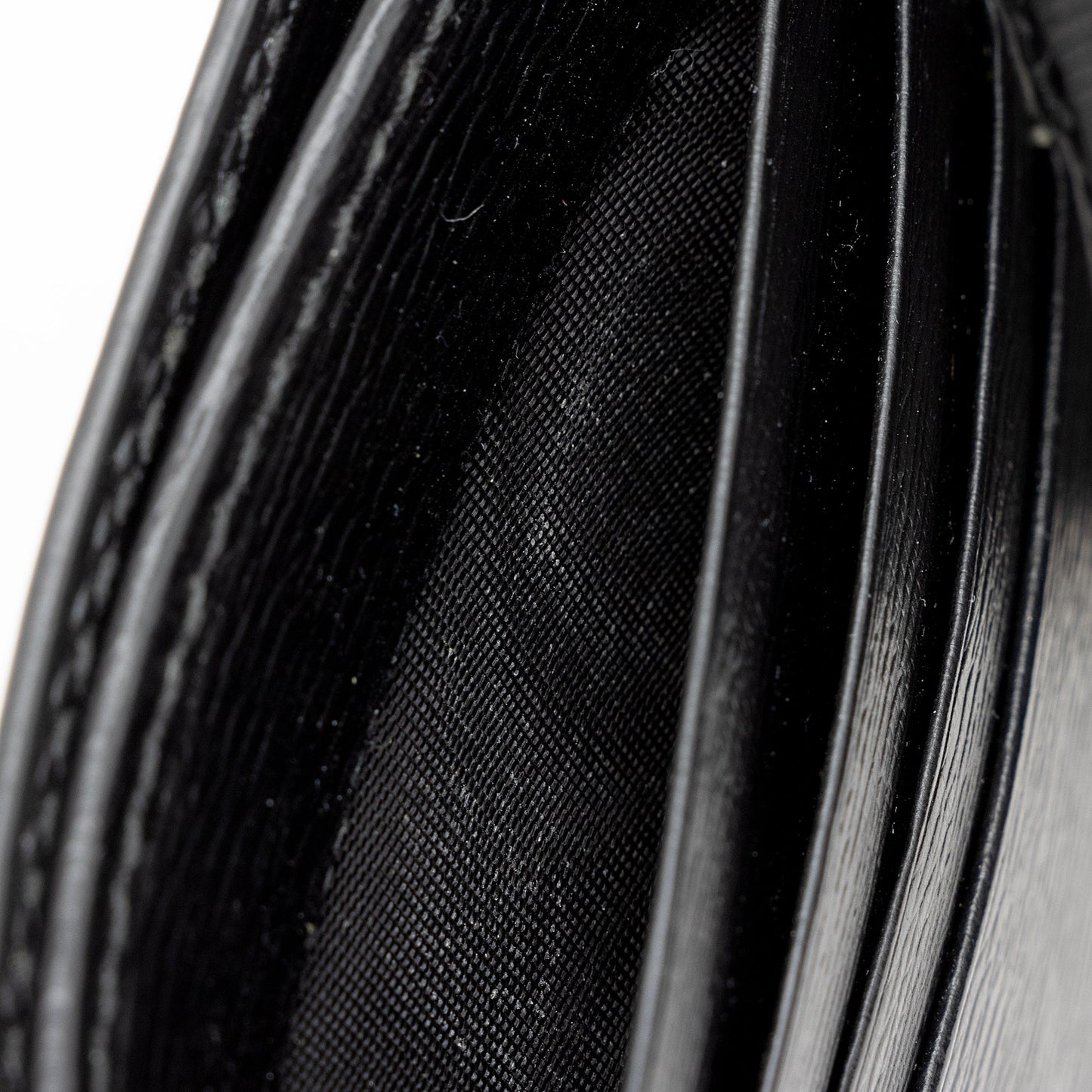 Gucci Leather Kingsnake Bi-Fold Wallet (SHF-22956)