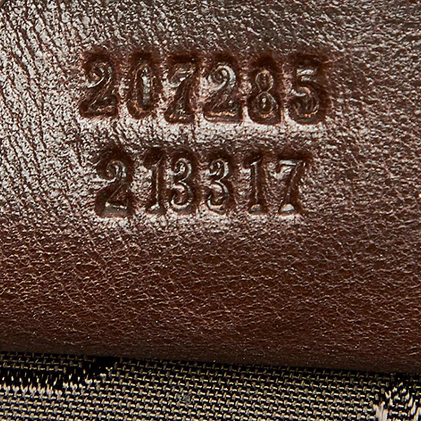 Gucci Leather Shoulder Bag (SHG-36161)
