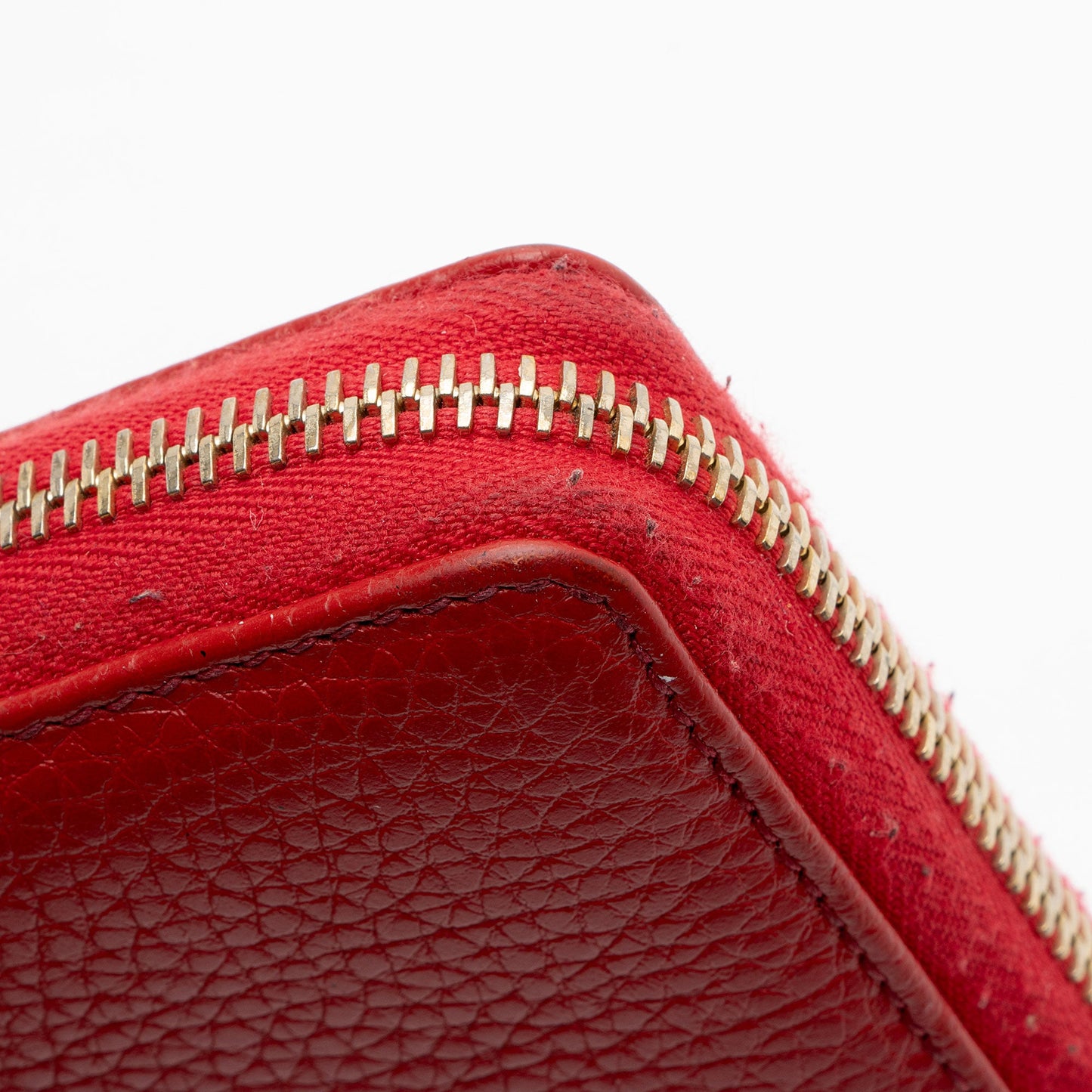 Gucci Leather Soho Zip Around Wallet