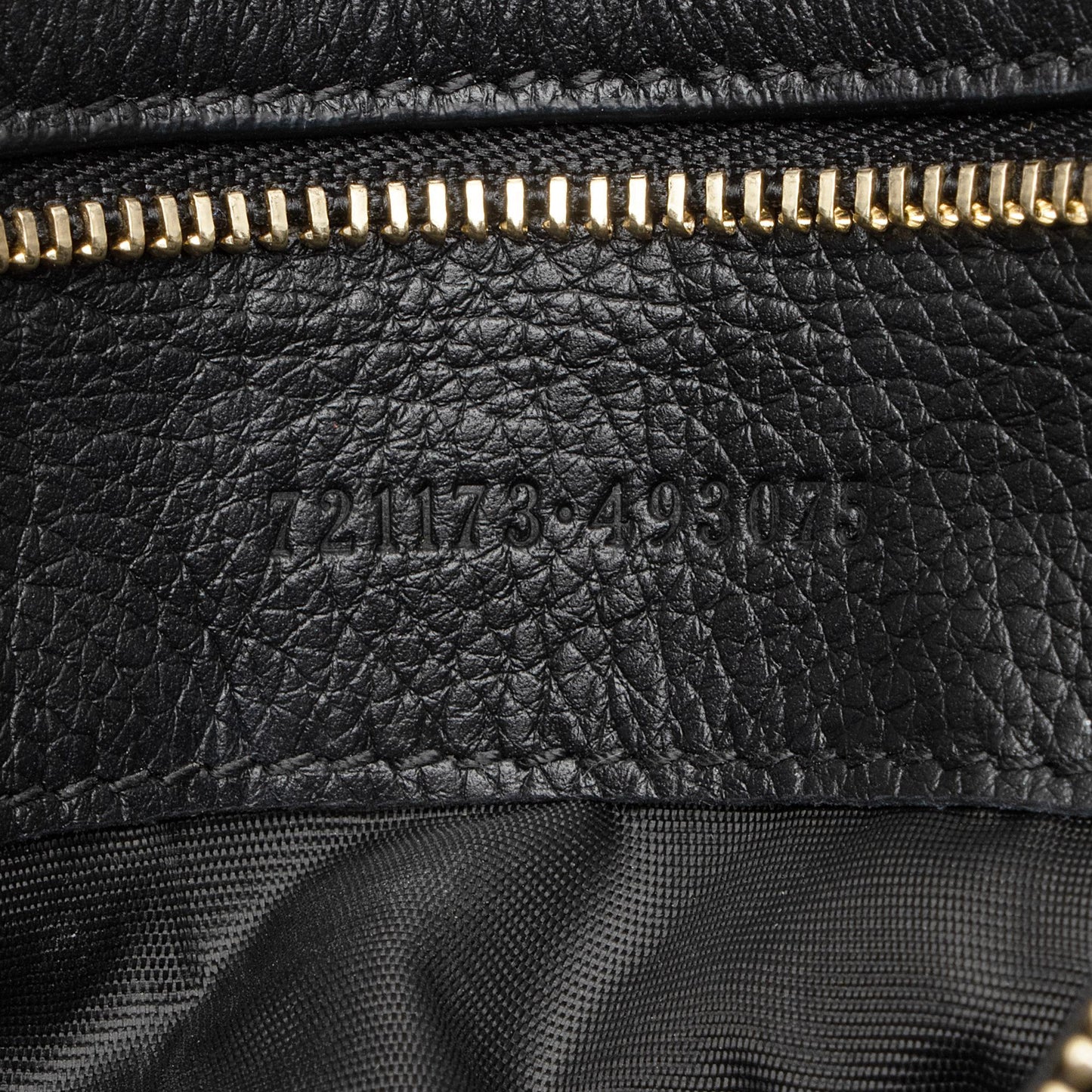 Gucci Leather Studded Blondie Top Handle Medium Shoulder Bag (SHF-R9Ze9C)