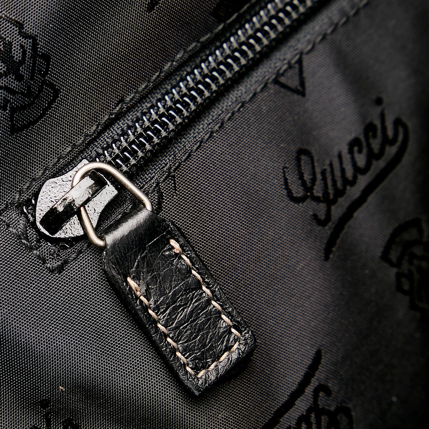 Gucci Leather Tote Bag (SHG-28990)