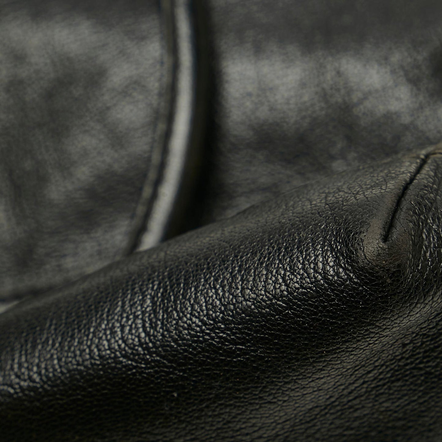 Gucci Leather Tote (SHG-35260)