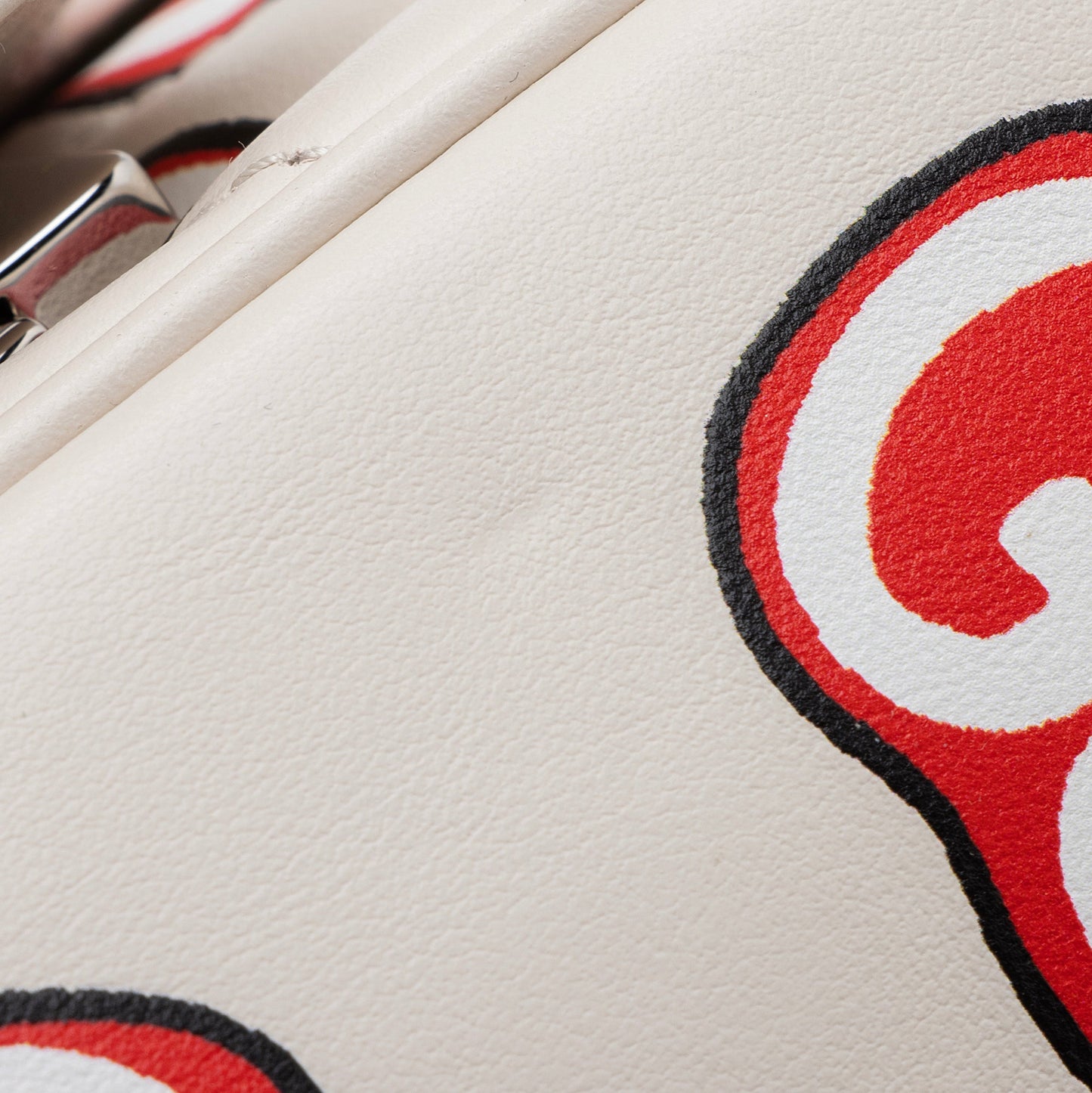 Gucci Matelasse Leather Apple Monogram GG Marmont Small Shoulder Bag (SHF-RyDLUZ)