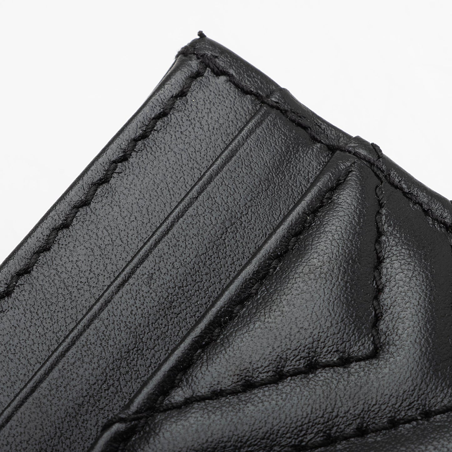 Gucci Matelasse Leather GG Marmont Card Case (SHF-22416)