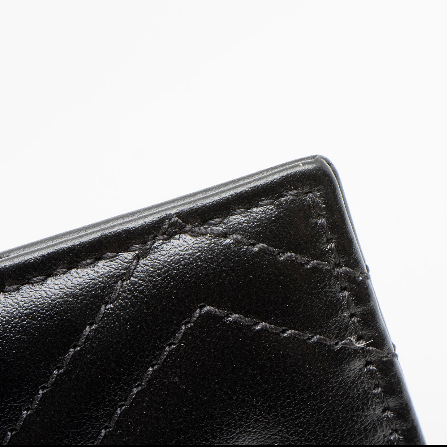 Gucci Matelasse Leather GG Marmont Card Case