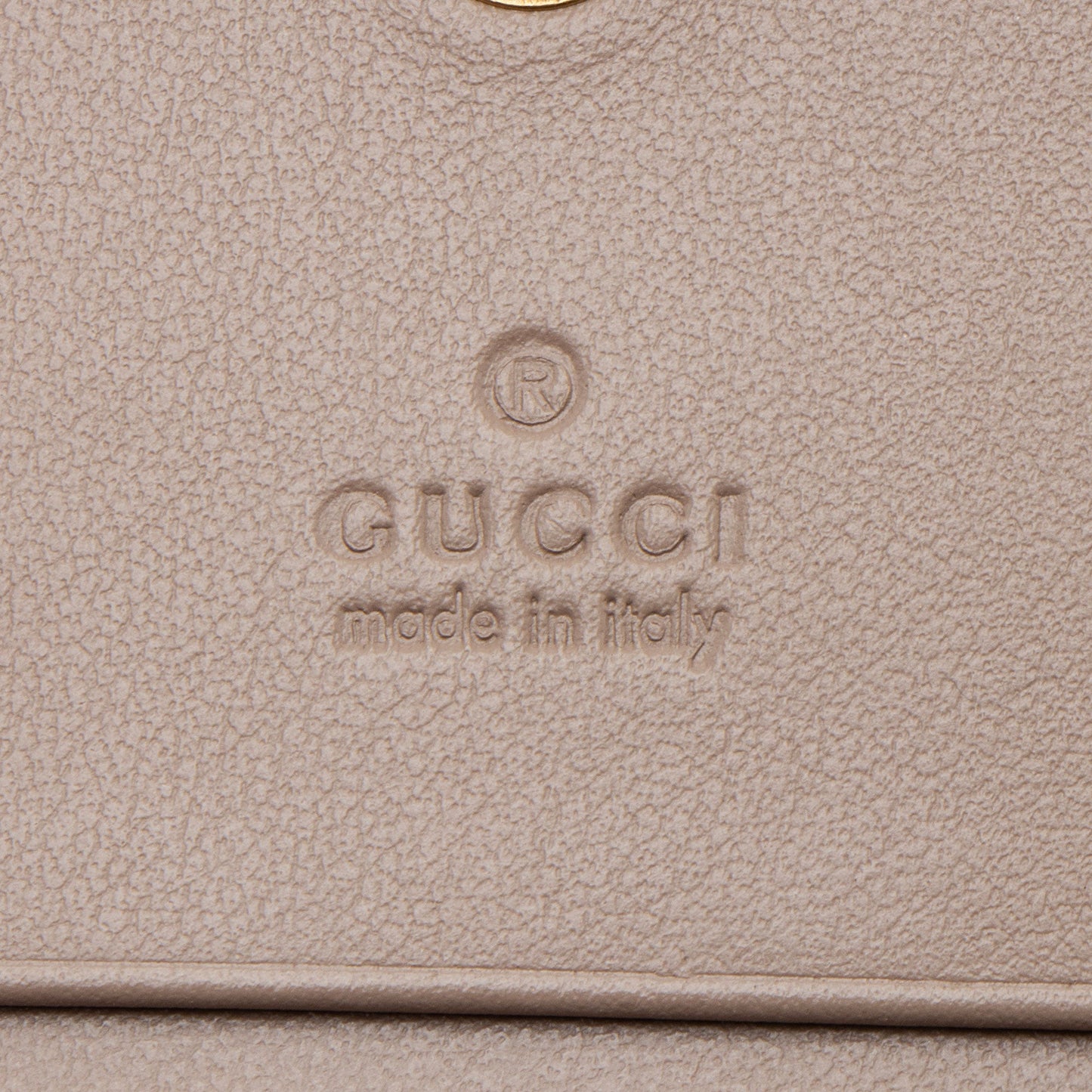 Gucci Matelasse Leather GG Marmont Card Wallet