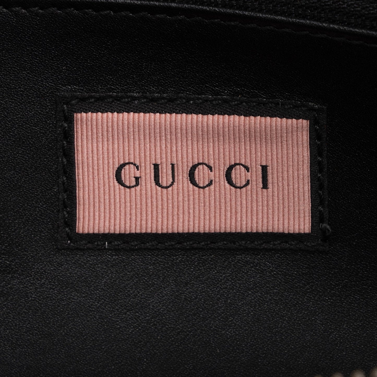 Gucci Matelasse GG Marmont Ghost Zip Around Wallet (SHF-nSlm24)