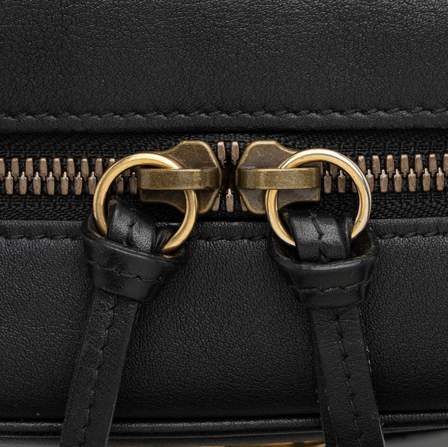 Gucci Matelasse Leather GG Marmont Ghost Medium Shoulder Bag (SHF-PG5oxV)