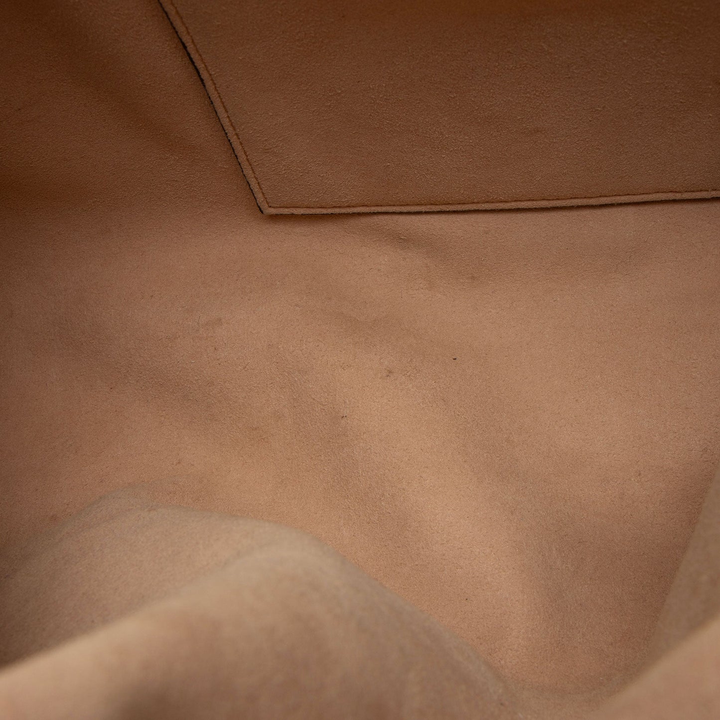 Gucci Matelasse Leather GG Marmont XL Flap Bag