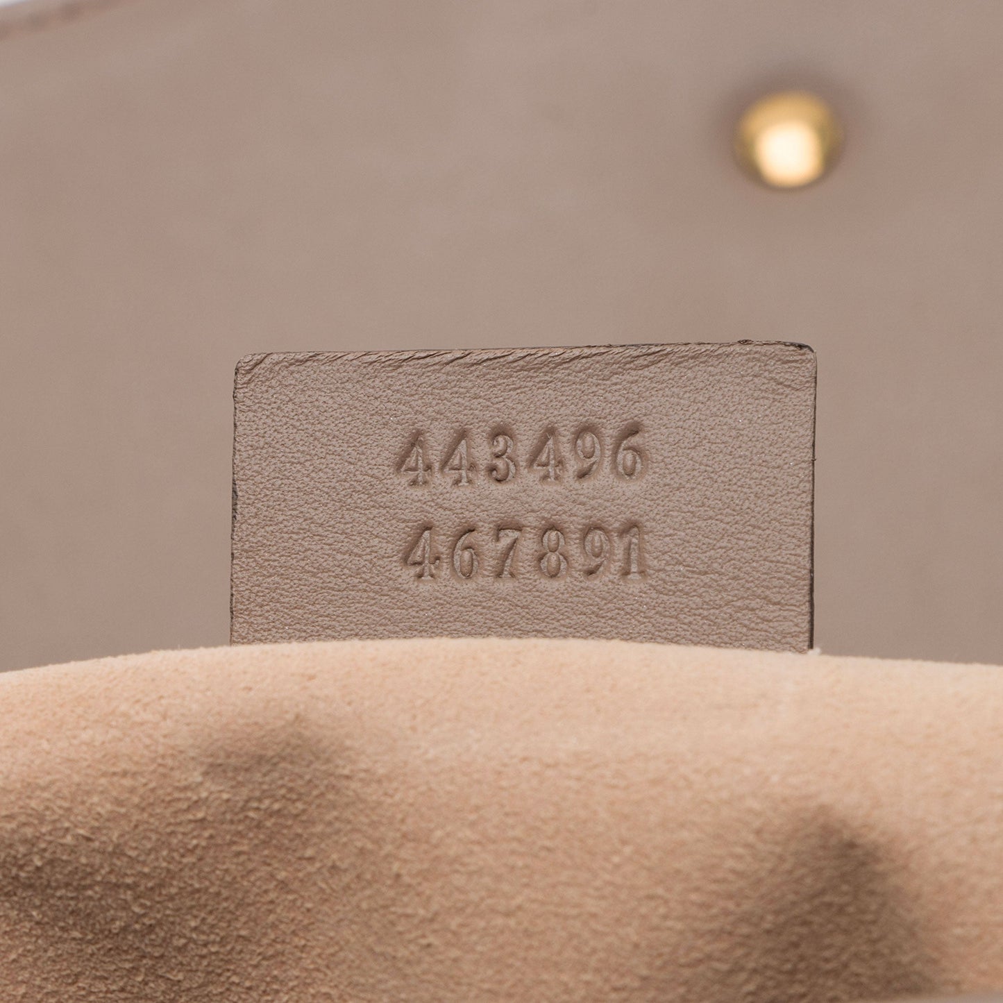 Gucci Matelasse Leather GG Marmont Medium Flap Shoulder Bag (SHF-EZthFS)