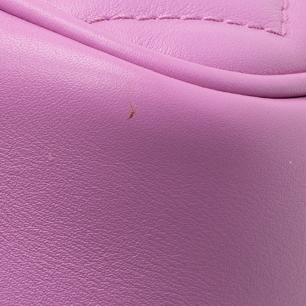 Gucci Matelasse Leather GG Marmont Mini Bag (SHF-21140)