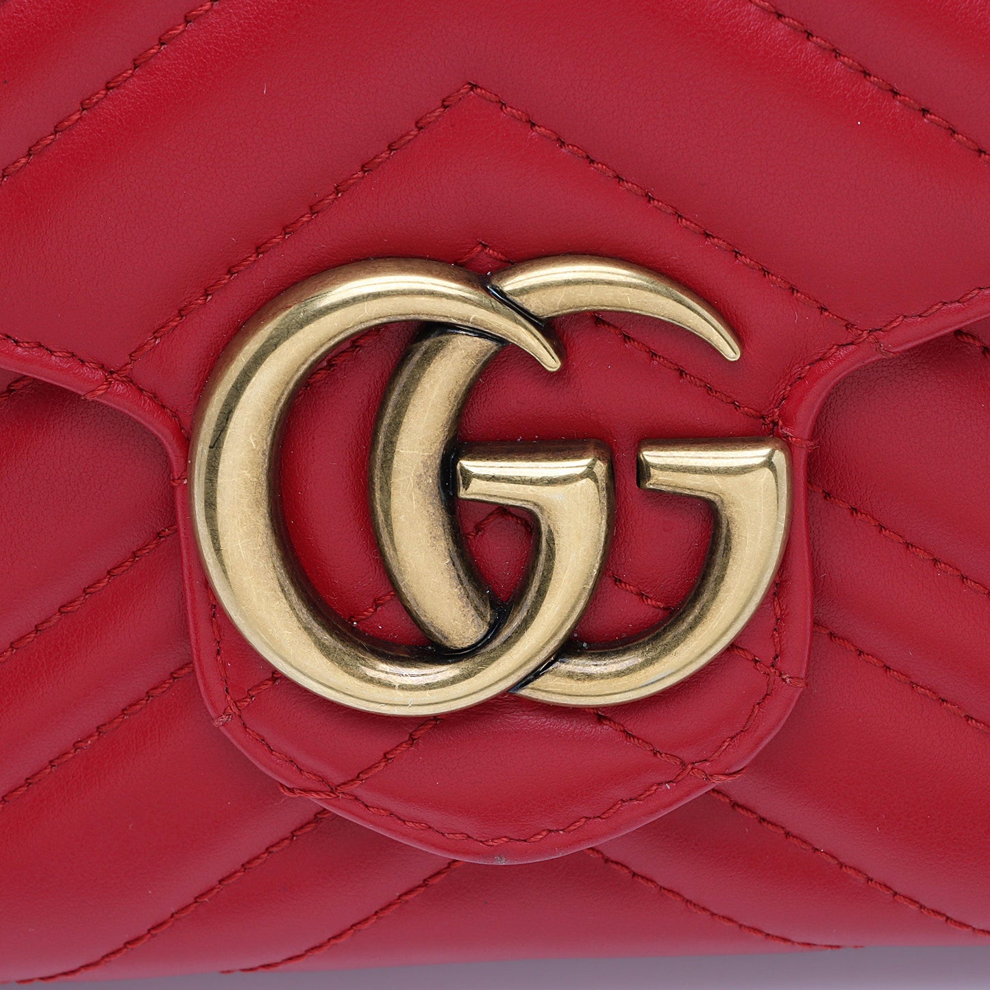 Gucci Matelasse Leather GG Marmont Mini Wallet on Chain Bag (SHF-2R5i8G)