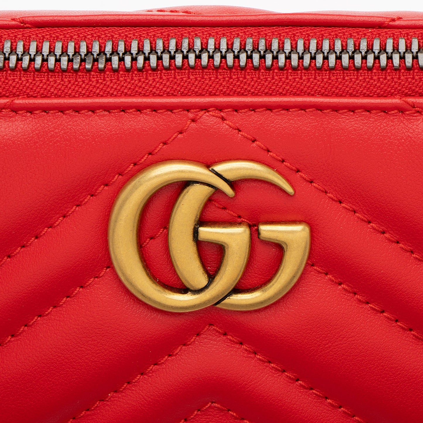 Gucci Matelasse Leather GG Marmont Sling Shoulder Bag