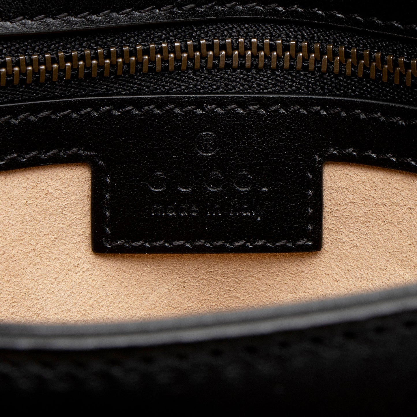 Gucci Matelasse Leather GG Marmont Medium Flap Bag