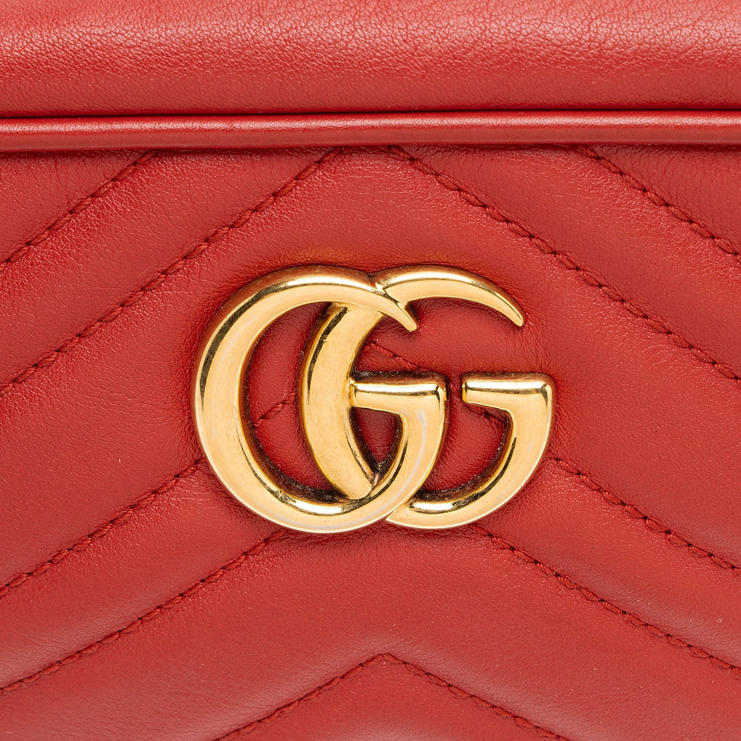Gucci Matelasse Leather GG Marmont Small Wristlet