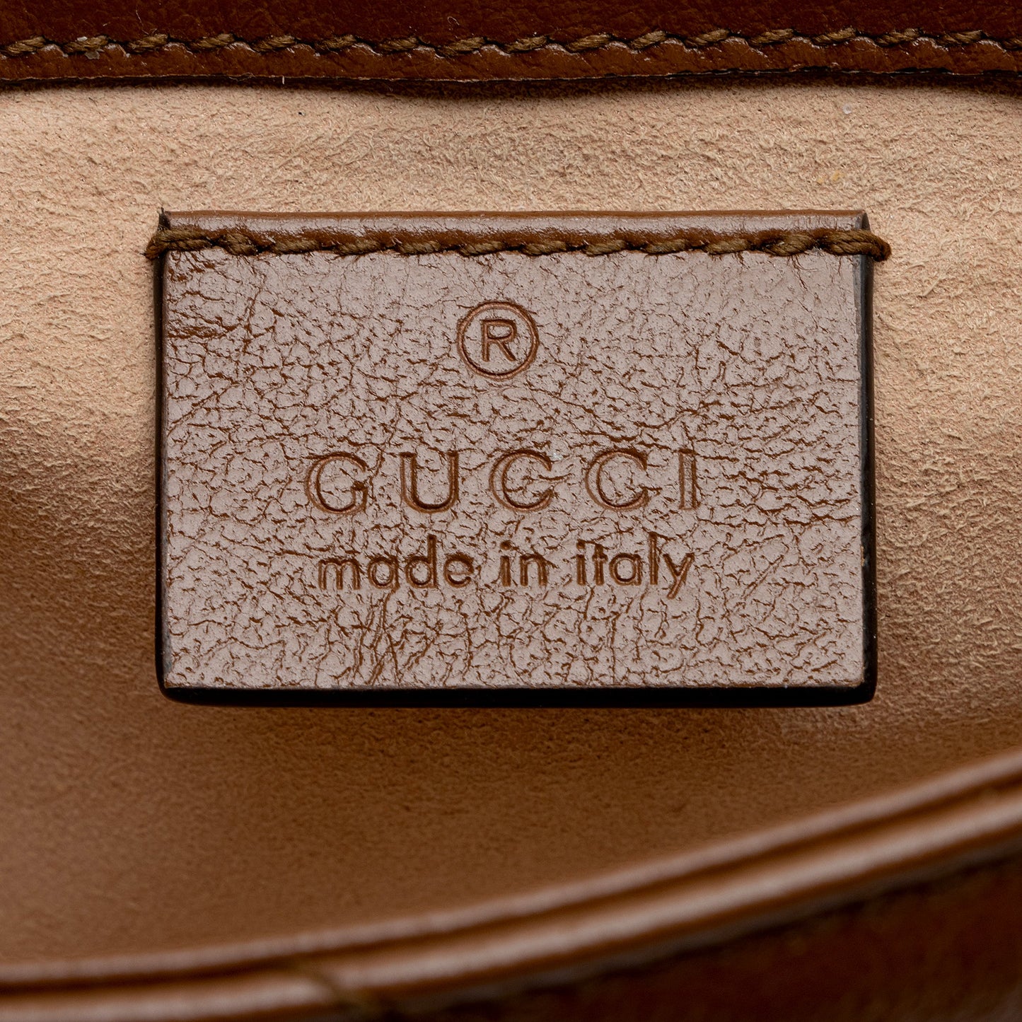 Gucci Matelasse Leather GG Marmont Super Mini Bag (SHF-E9ZcFF)