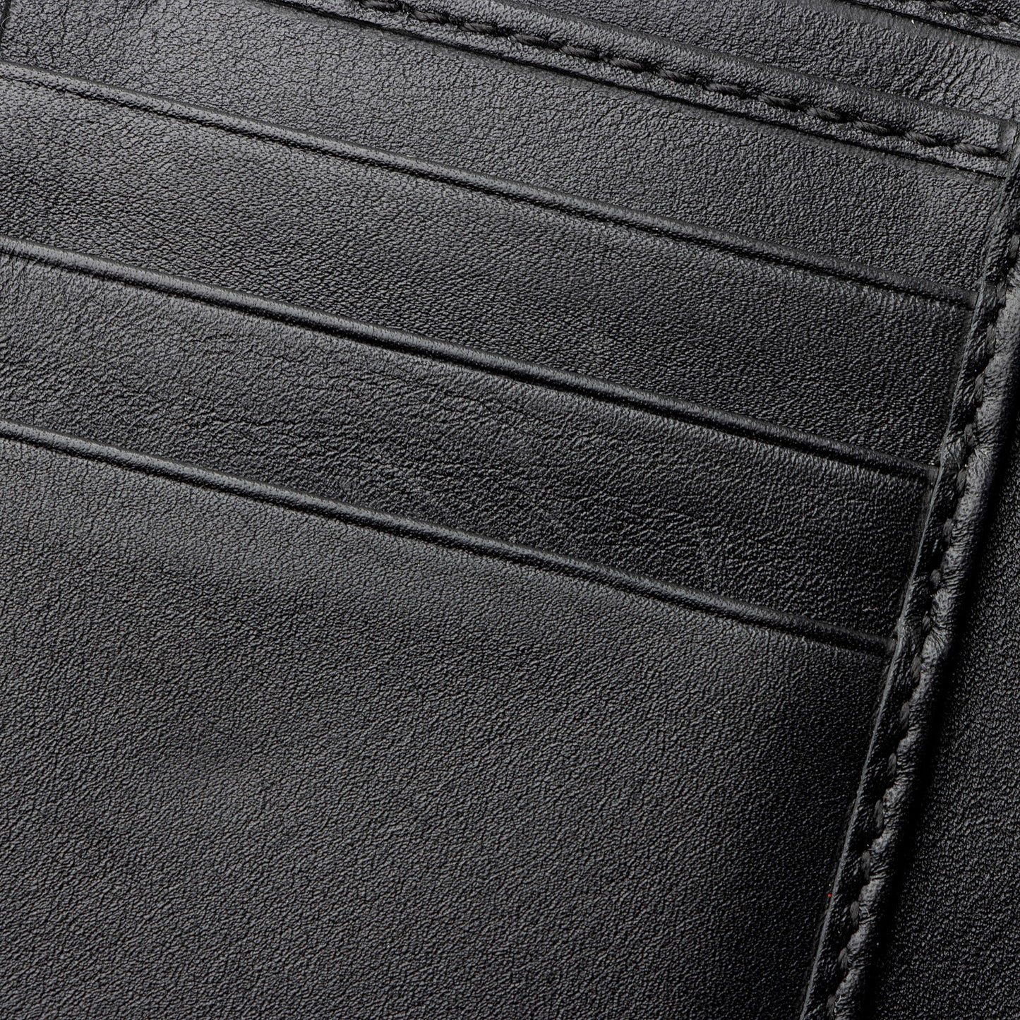 Gucci Matelasse Leather GG Marmont Trifold Wallet