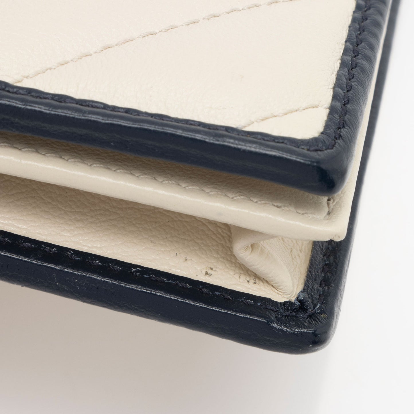 Gucci Matelasse Leather Torchon GG Marmont Card Case (SHF-q1dspc)