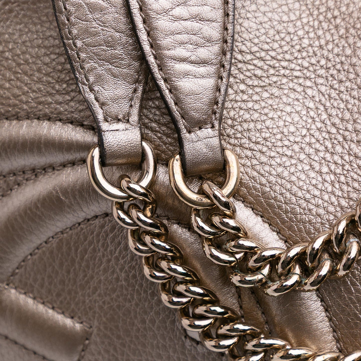 Gucci Medium Leather Soho Chain Tote
