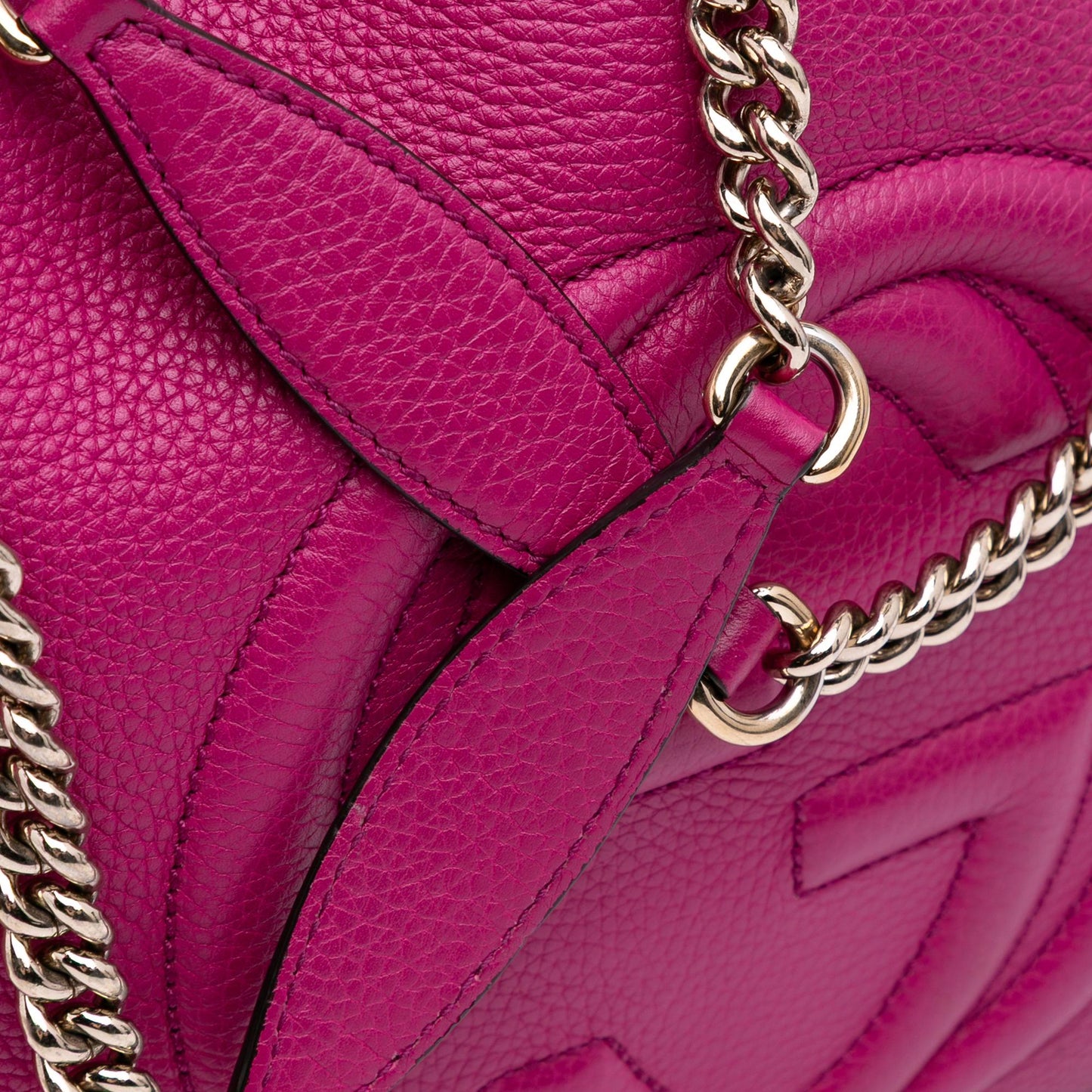Gucci Medium Leather Soho Chain Tote