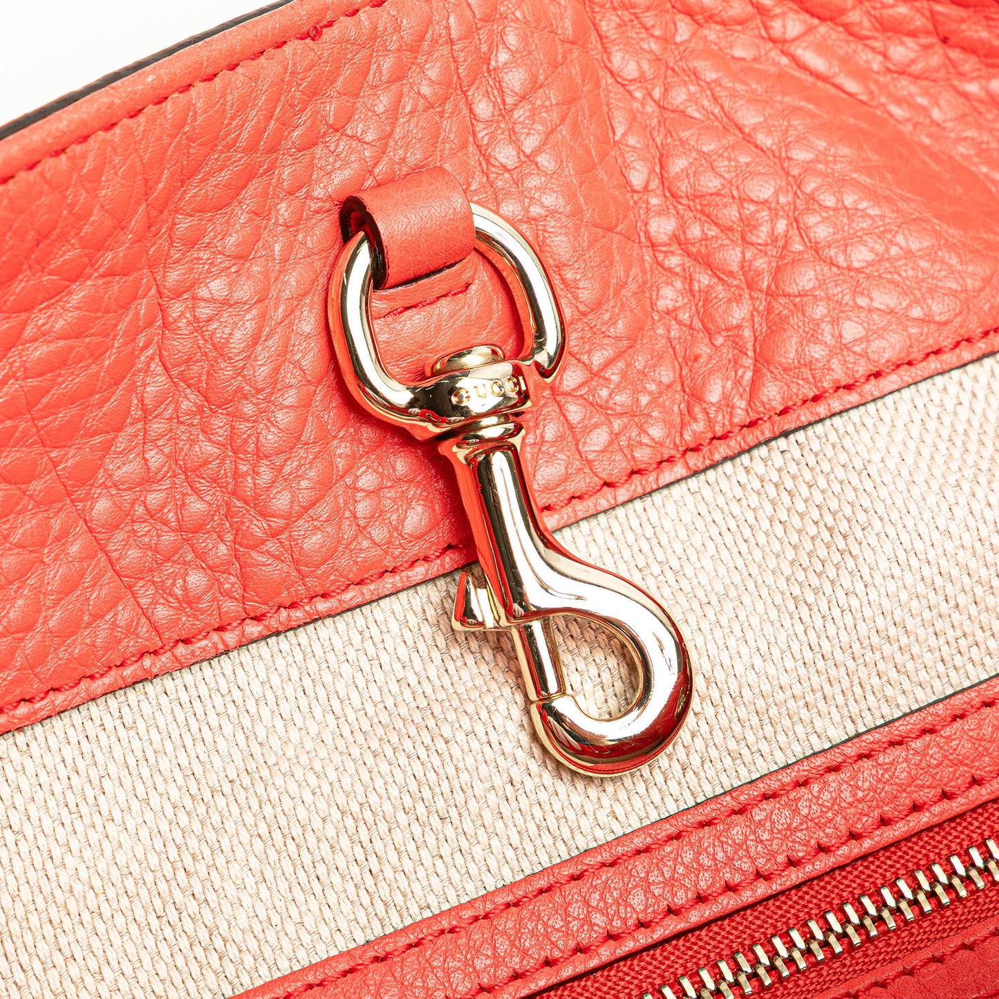 Gucci Medium Leather Soho Chain Tote