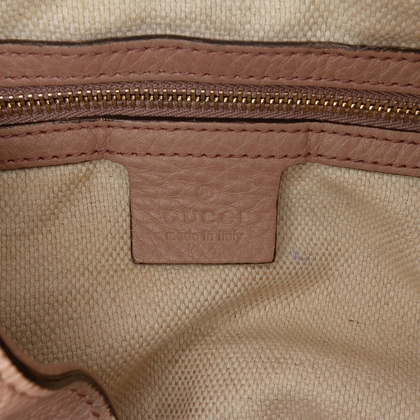 Gucci Medium Leather Soho Chain Tote