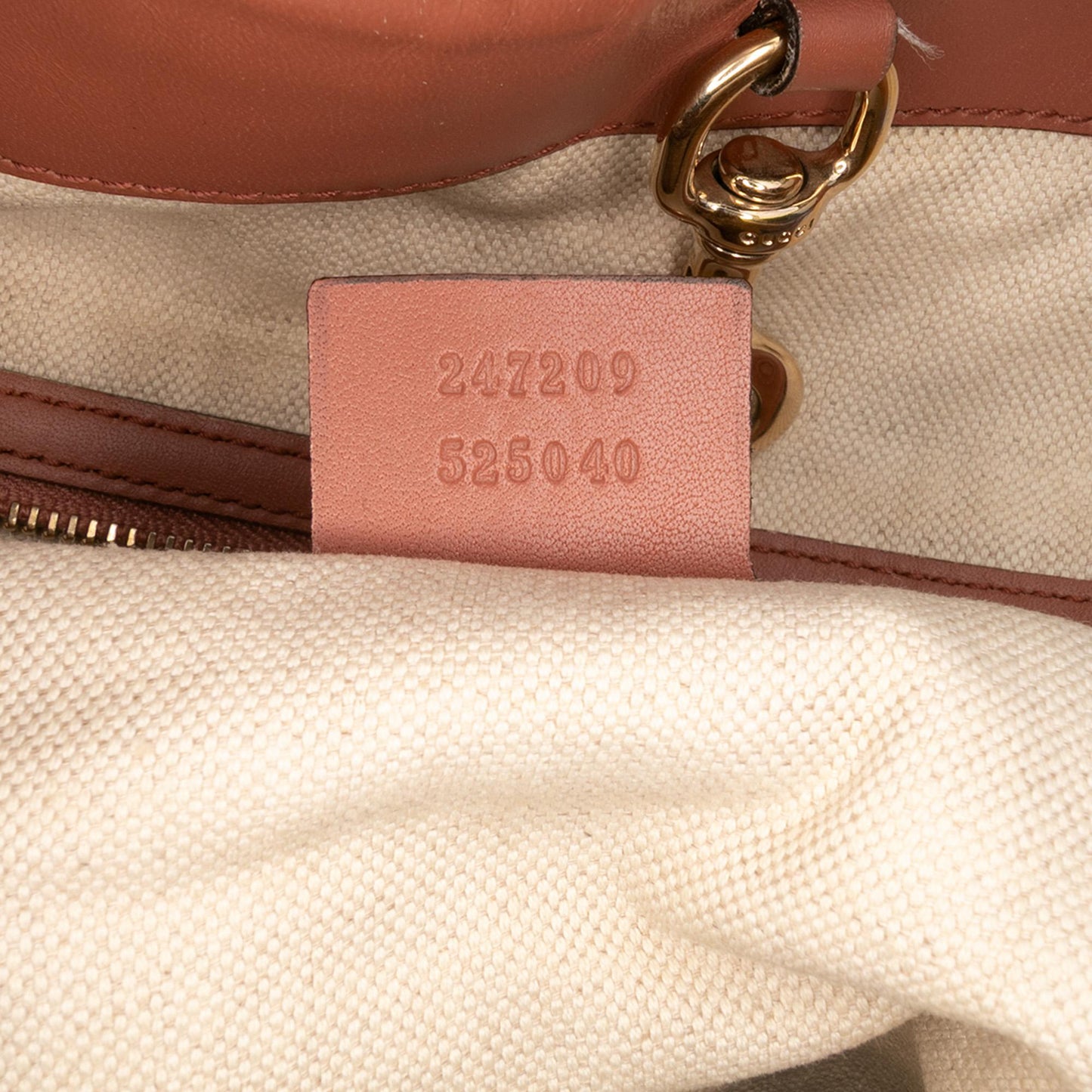 Gucci Medium Microguccissima Craft Tote
