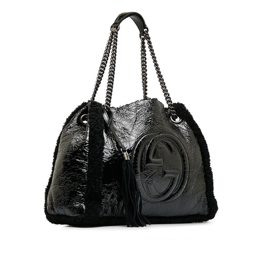 Gucci Medium Patent Shearling Soho Chain Tote (SHG-dATtOX)