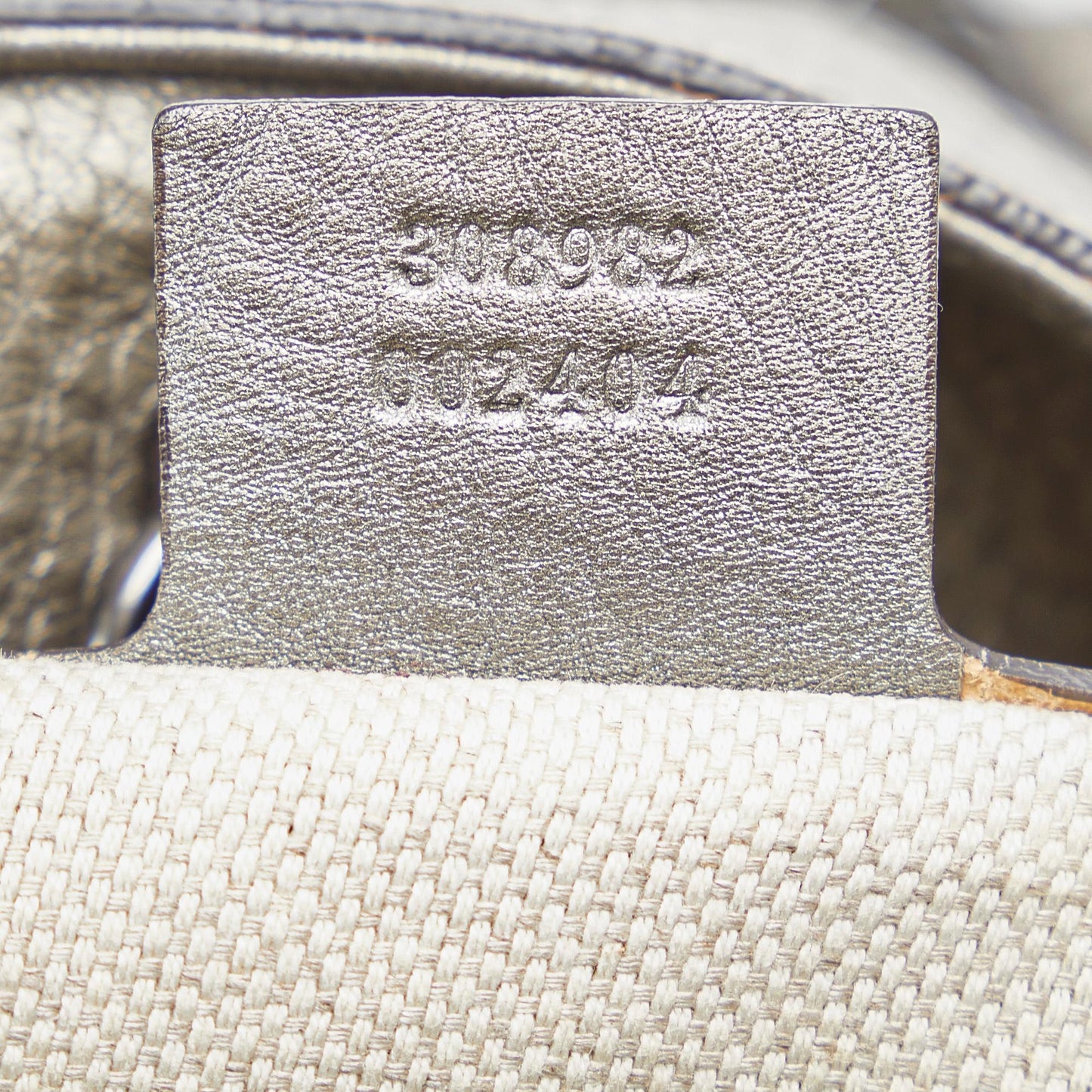 Gucci Medium Soho Chain Tote (SHG-ngwZOe)