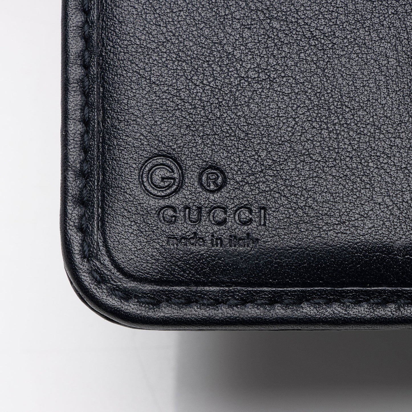 Gucci Microguccissima Leather Compact Zip Around Wallet (SHF-0RgGLi)