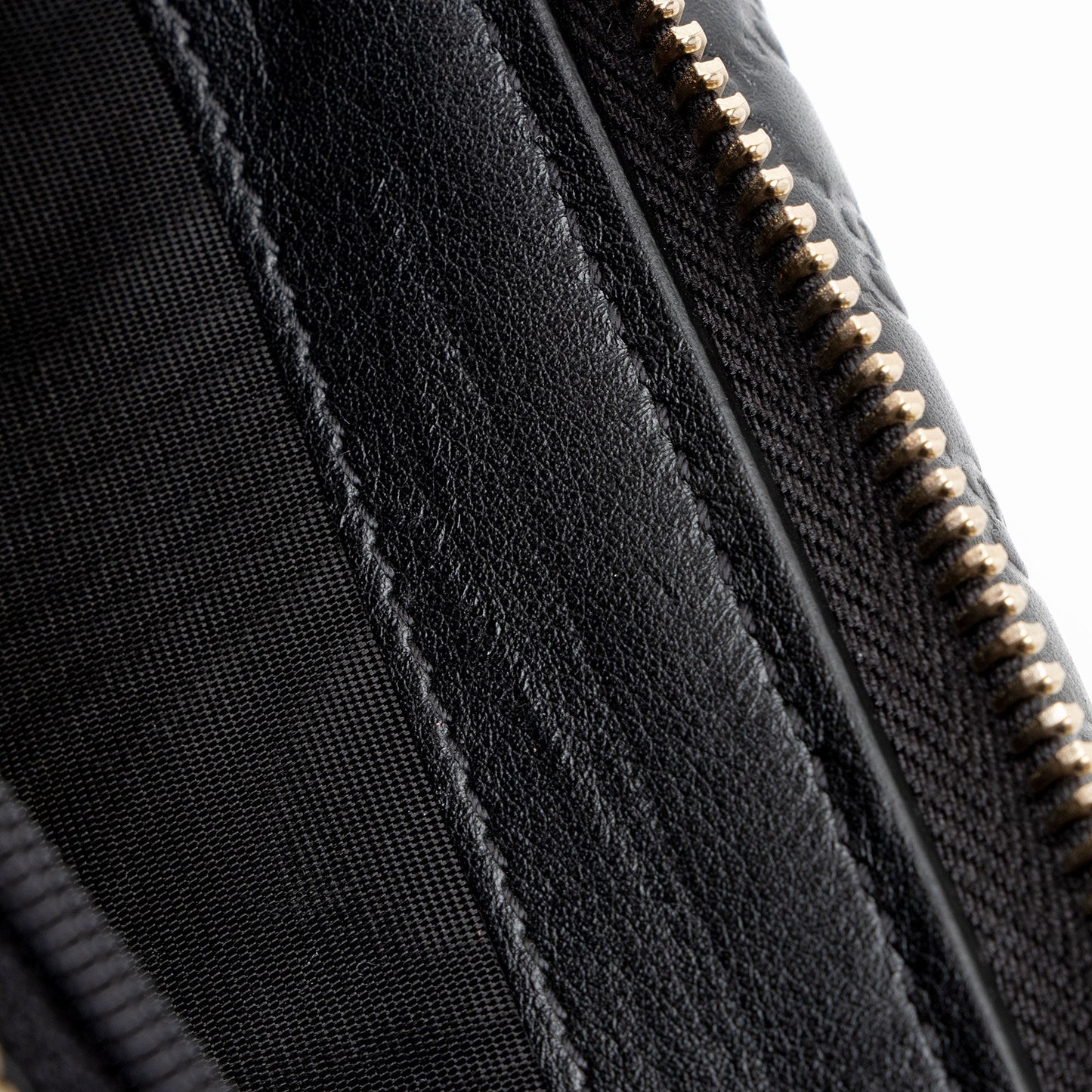 Gucci Microguccissima Leather Continental Flap Wallet