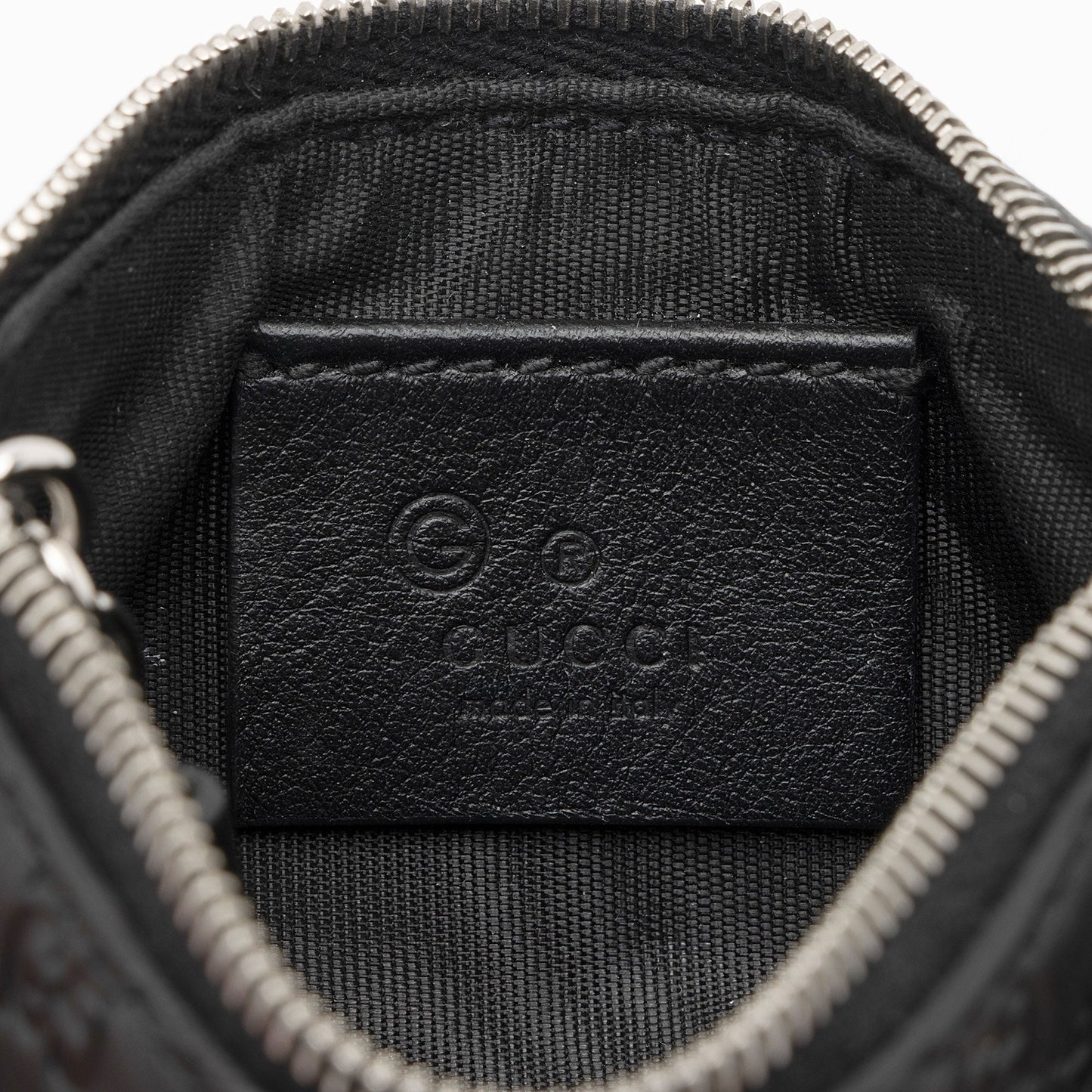 Gucci Microguccissima Leather Key Pouch (SHF-Mp39wT)