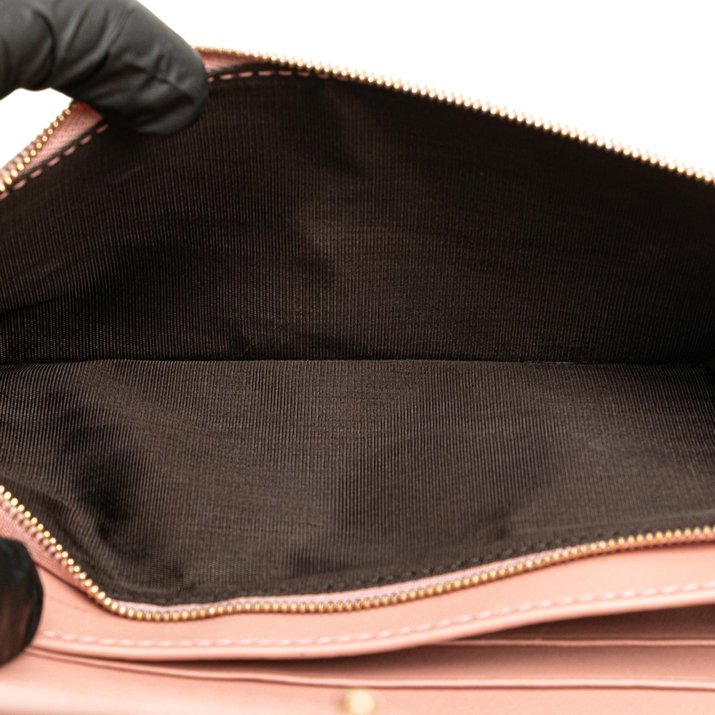 Gucci Microguccissima Wallet on Strap