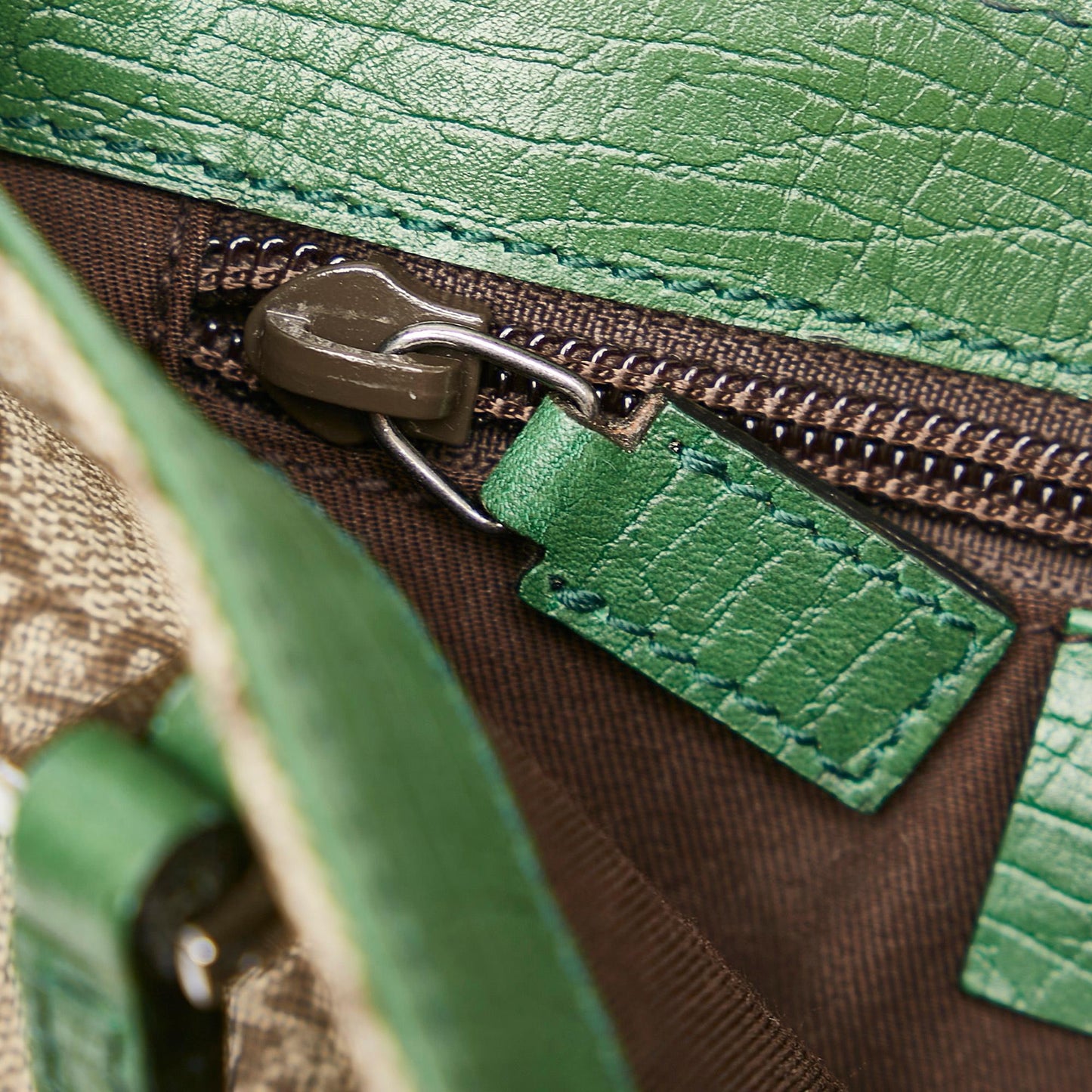 Gucci Mini GG Supreme Handbag (SHG-29829)