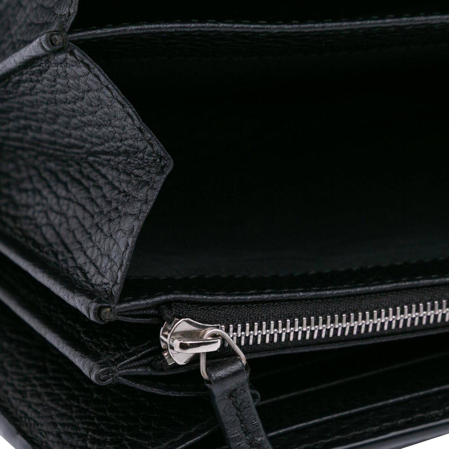 Gucci Mini Leather Dionysus Wallet on Chain
