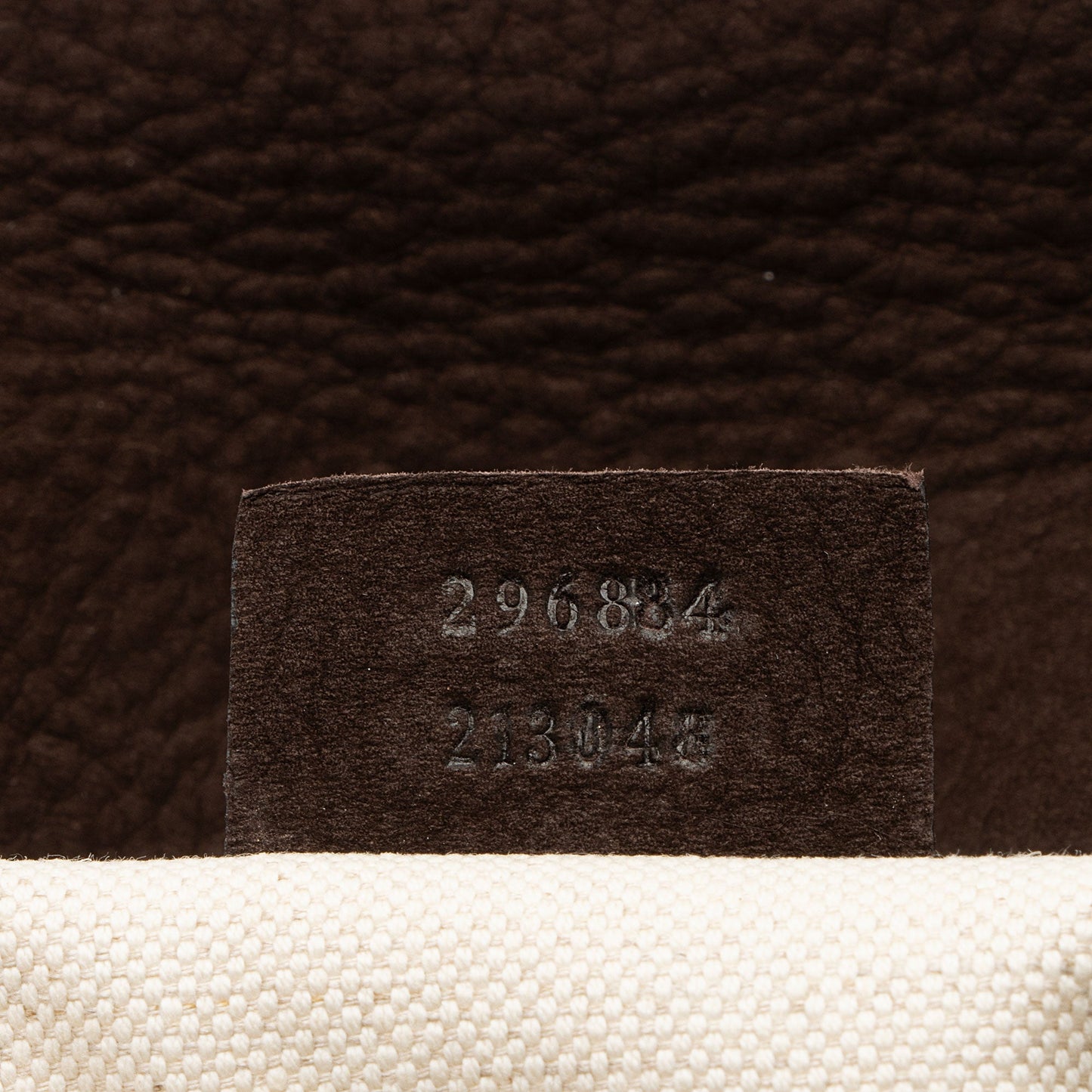 Gucci Nubuck Leather Ribot Clutch (SHF-ge9pTT)