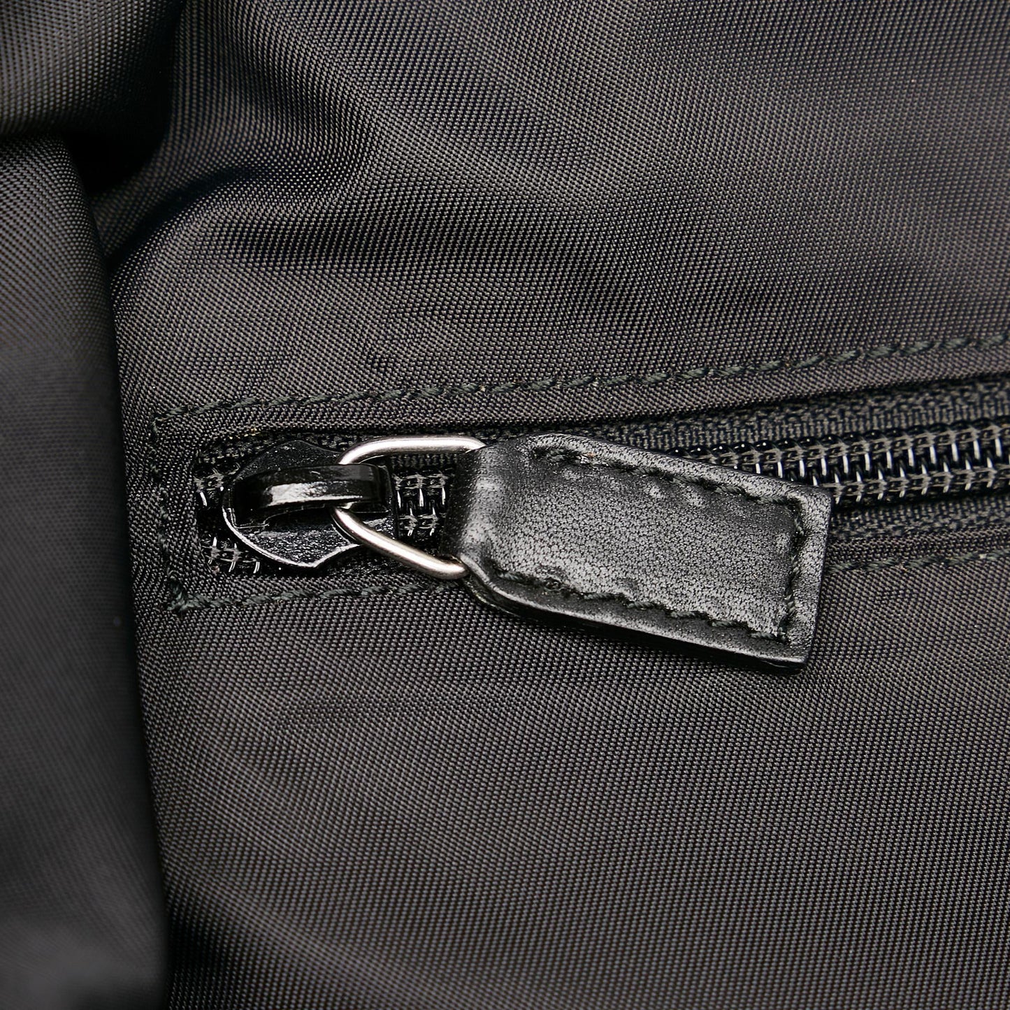 Gucci Nylon Business Bag (SHG-37324)
