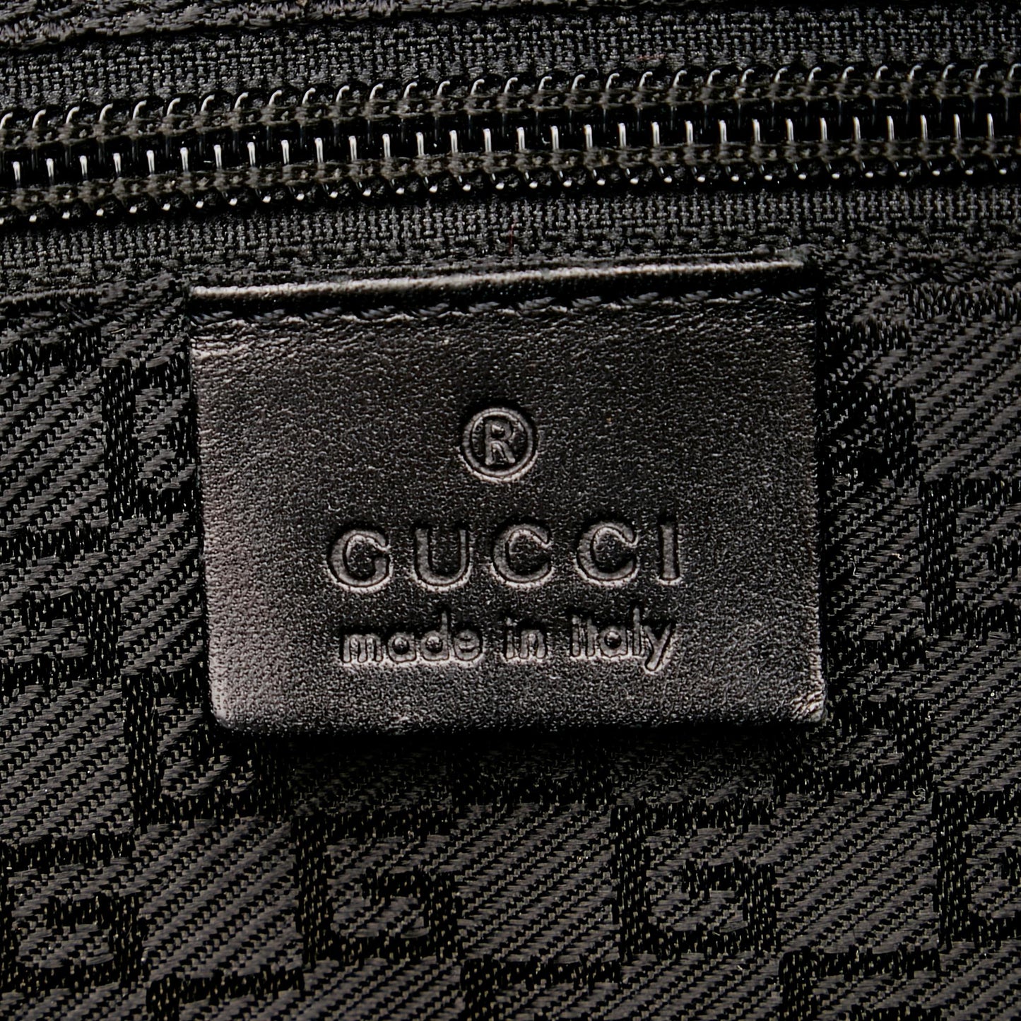 Gucci Nylon Crossbody Bag (SHG-33854)