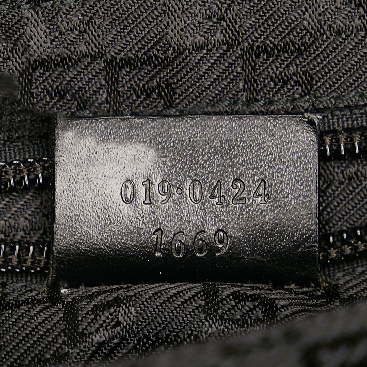 Gucci Nylon Crossbody (SHG-34906)