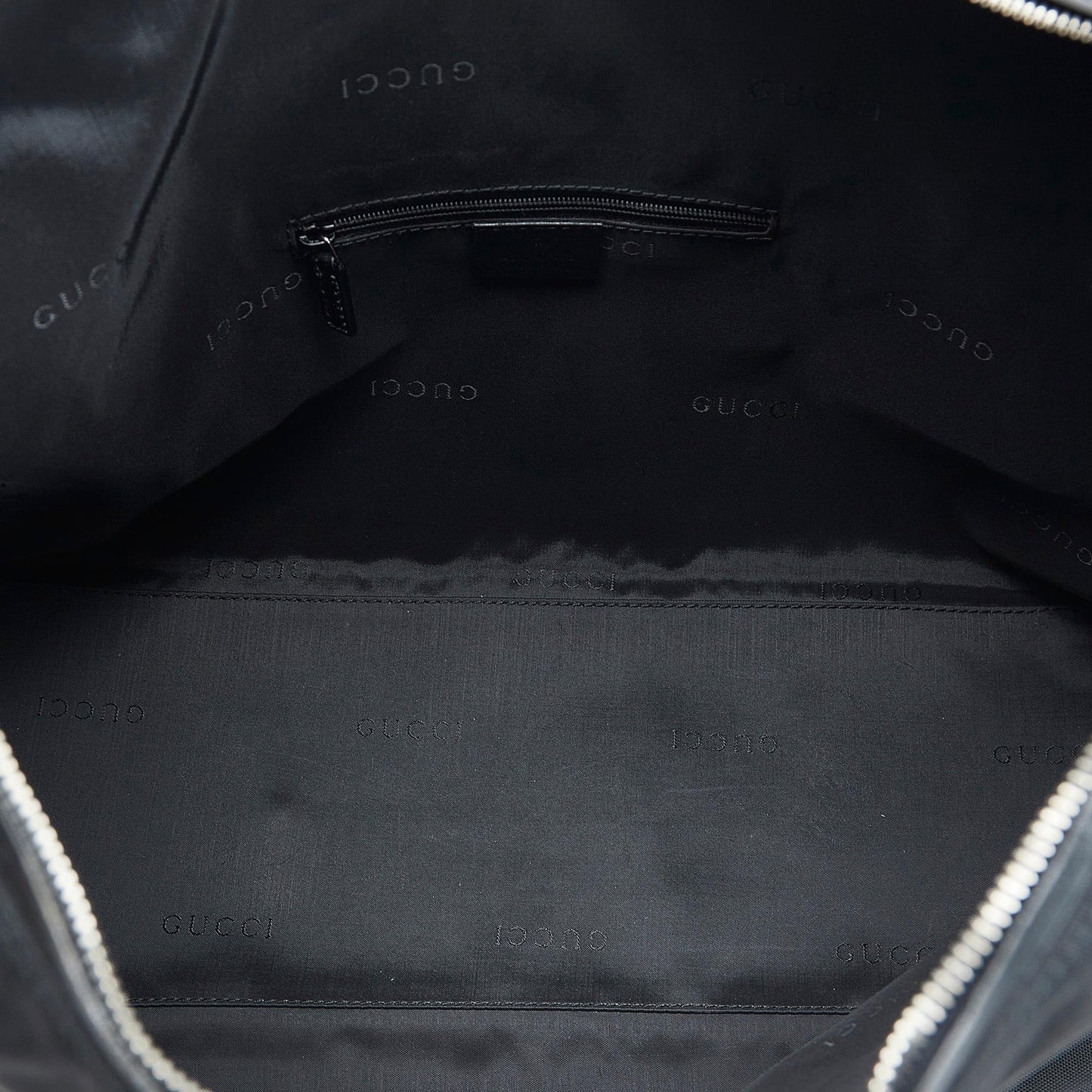 Gucci Nylon Shoulder Bag (SHG-yZTMlV)