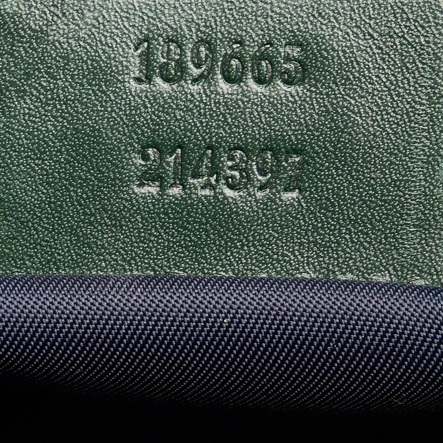 Gucci Nylon Tote Bag (SHG-33605)