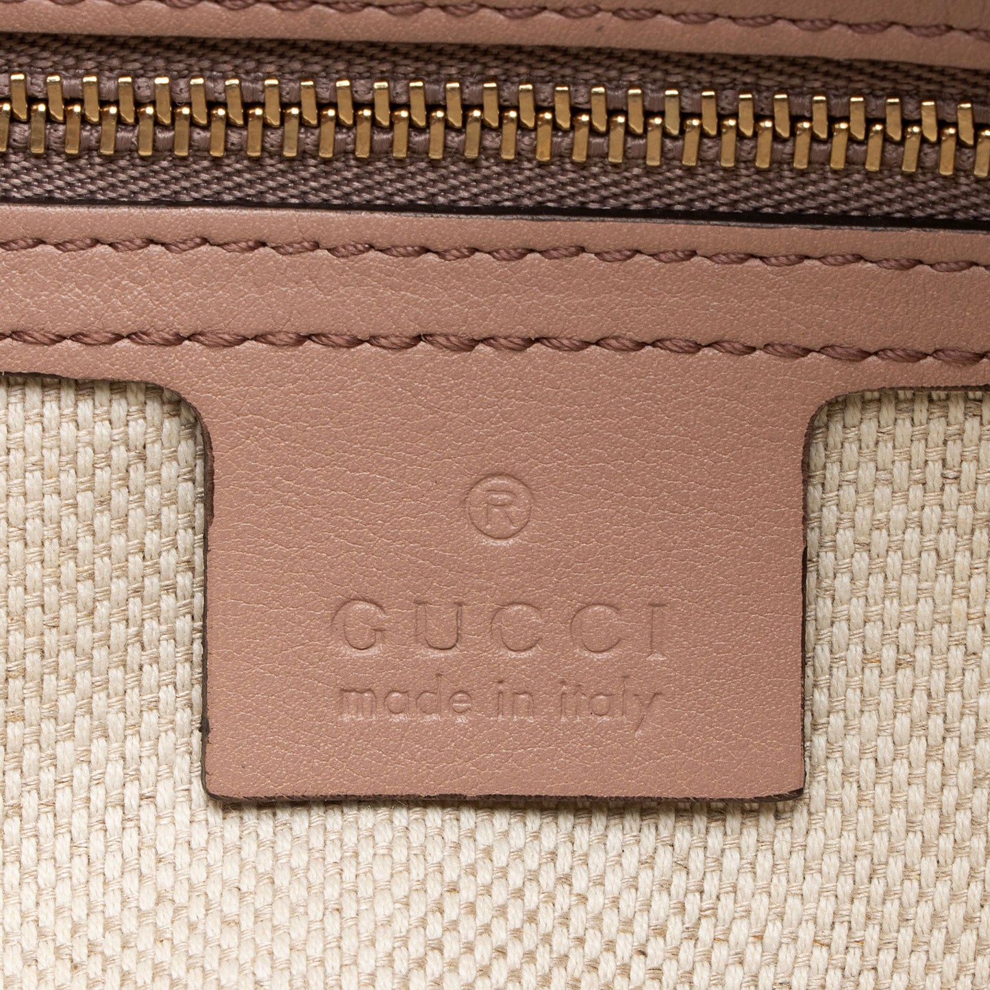 Gucci Patent Leather Soho Chain Small Shoulder Bag