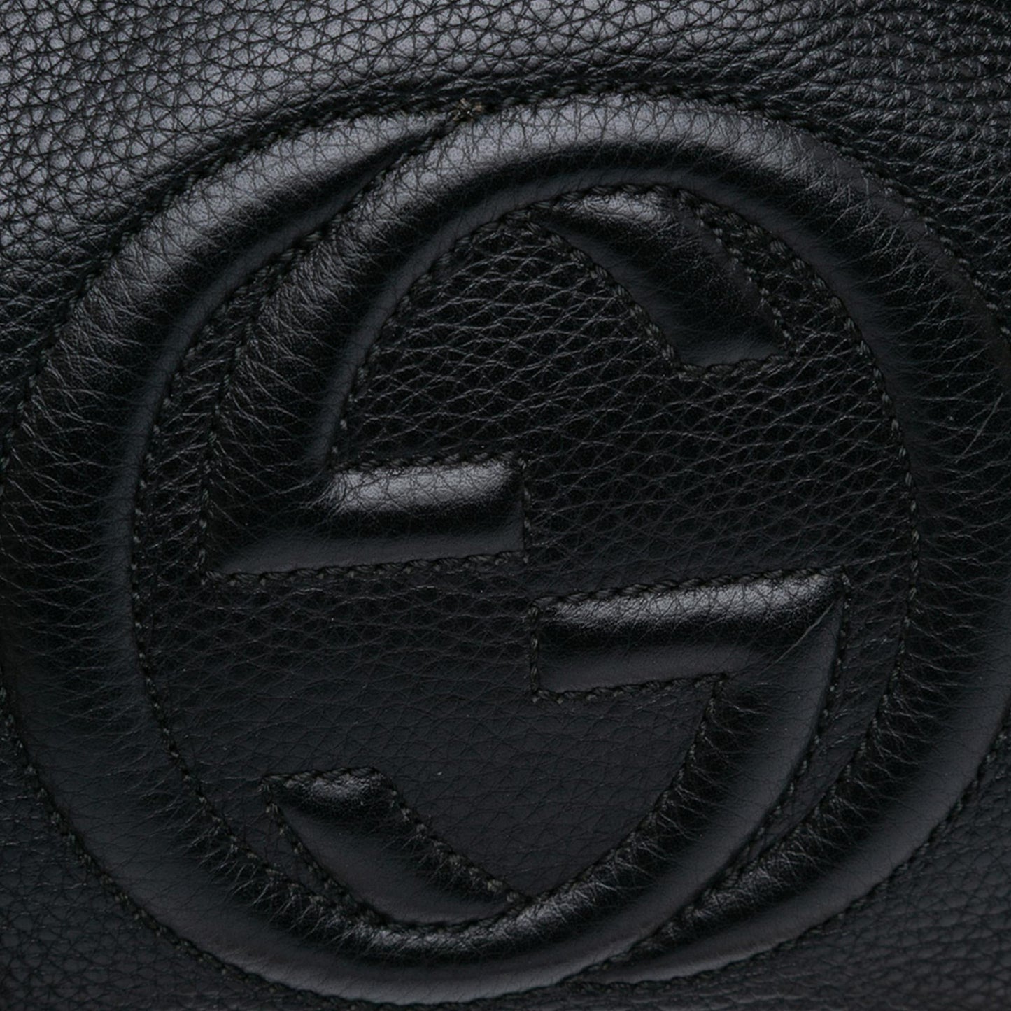 Gucci Pebbled Leather Soho Chain Zip Shoulder Bag