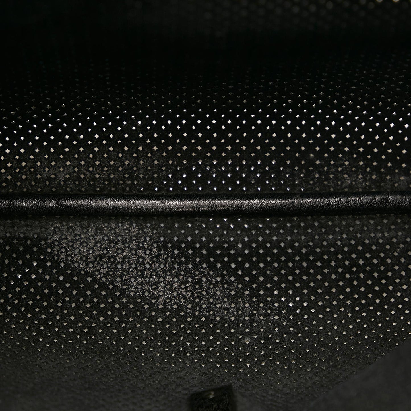 Gucci Perforated Jackie Leather Shoulder Bag (SHG-28887)
