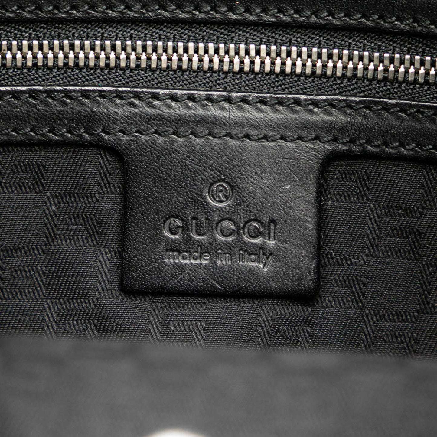 Gucci Perforated Leather Reins Hobo (SHG-MnlrPw)