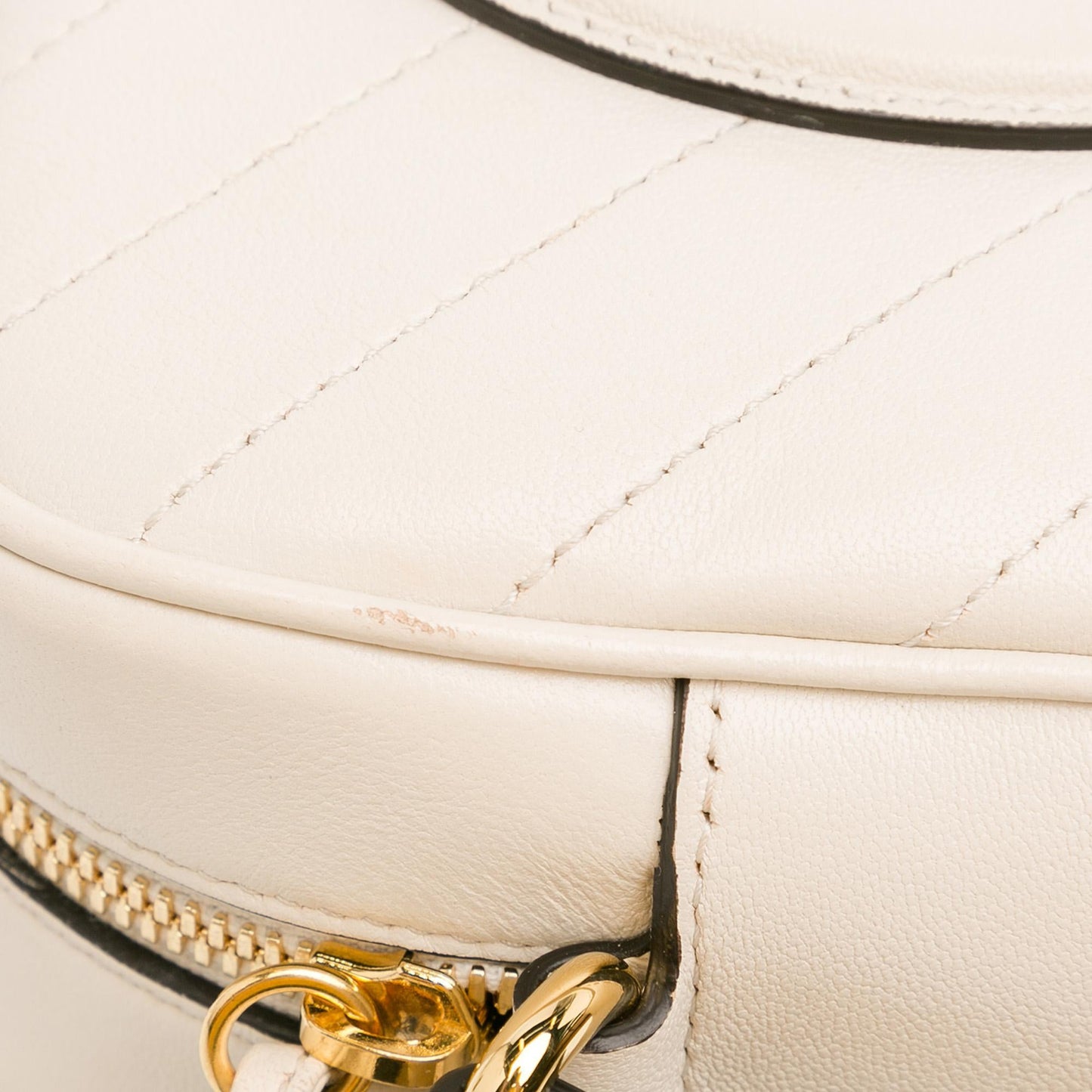 Gucci Small Blondie Crossbody Bag (SHG-DBics3)