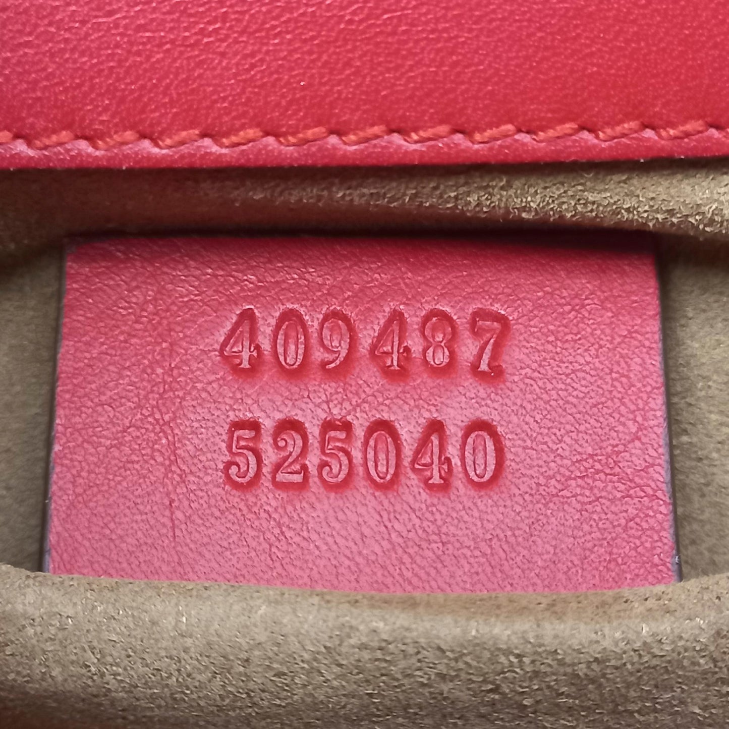 Gucci Small Embroidered Padlock Crossbody (SHG-BxKVG5)