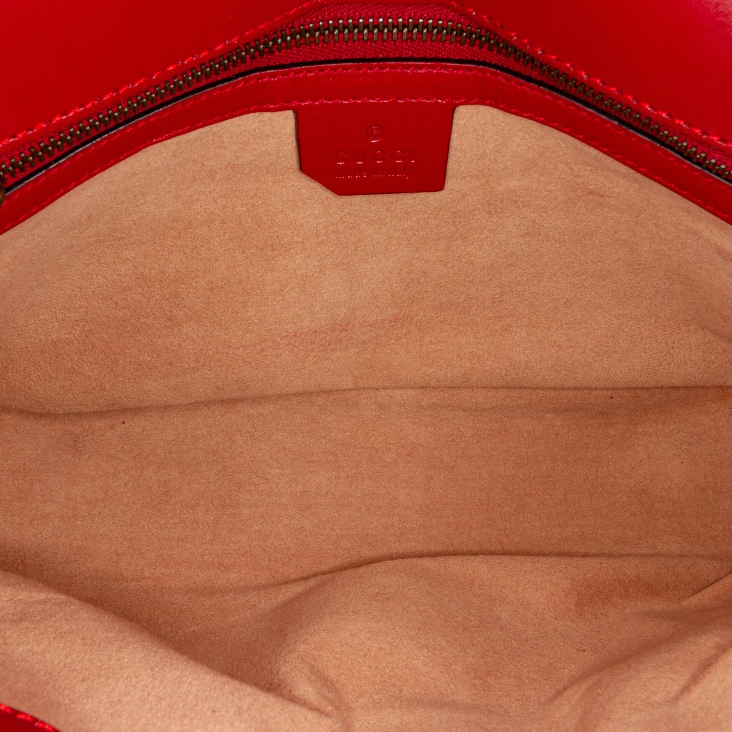 Gucci Small GG Marmont Matelasse Crossbody Bag (SHG-rxx8U8)