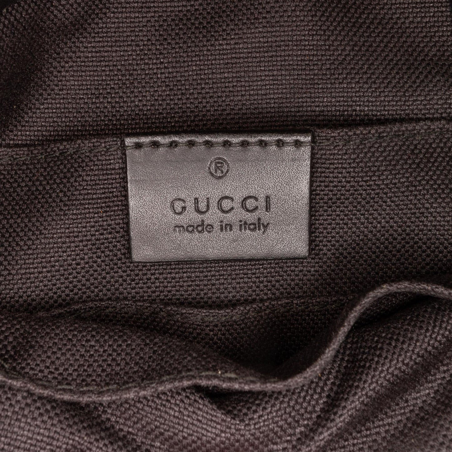 Gucci Small GG Supreme Web Crossbody (SHG-A9s8Ix)